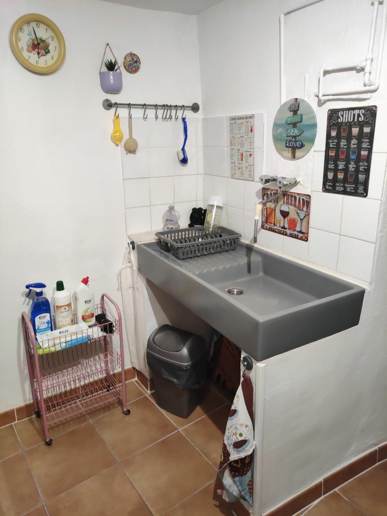 Studio Gite Mondragon Extérieur photo