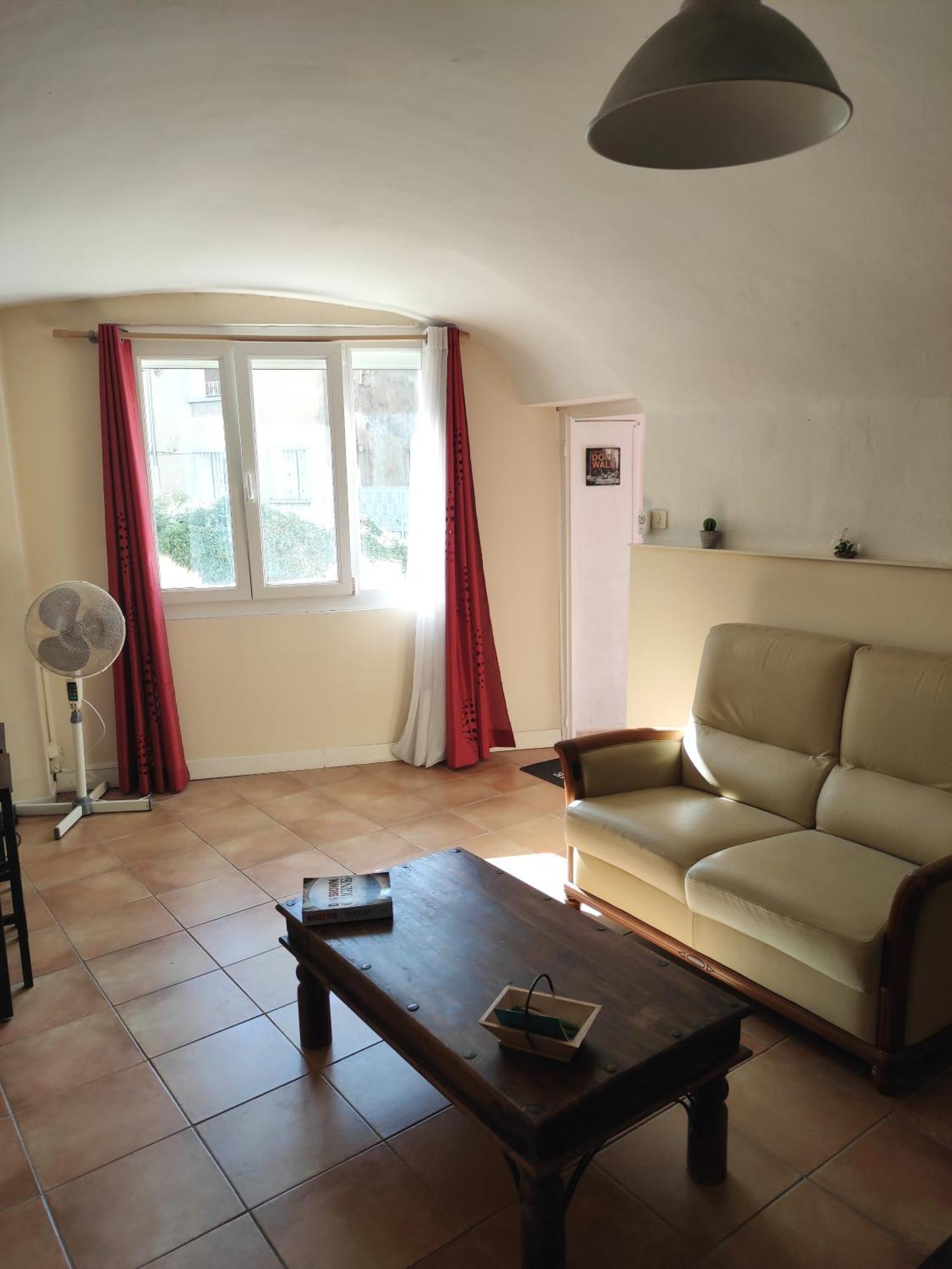 Studio Gite Mondragon Extérieur photo